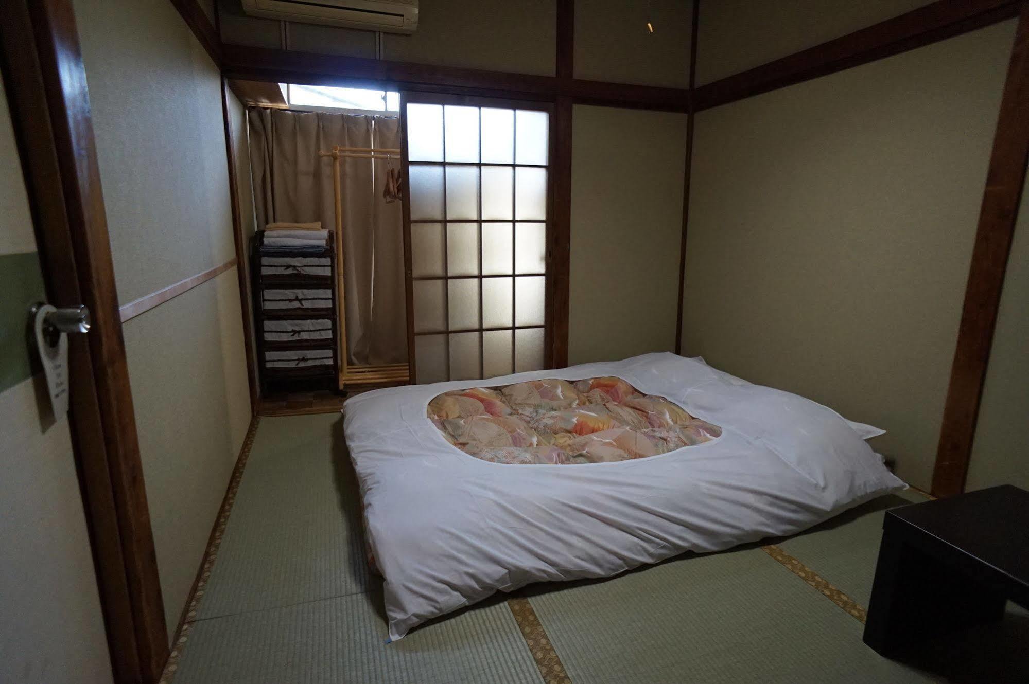 Katsutaro Japanskt värdshus (ryokan) Tokyo prefektur